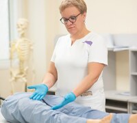 17 декабря на базе Самарской областной клинической психиатрической больницы состоялся мастер-класс на тему: «Особенности ухода за пациентом. Пролежни: профилактика и уход».